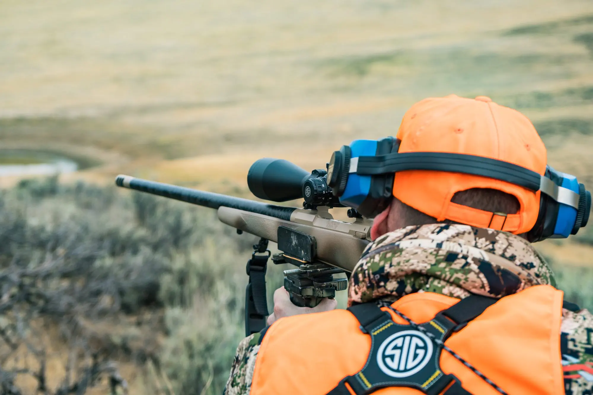 Shooting a rifle with a Sig Sauer BDX riflescope