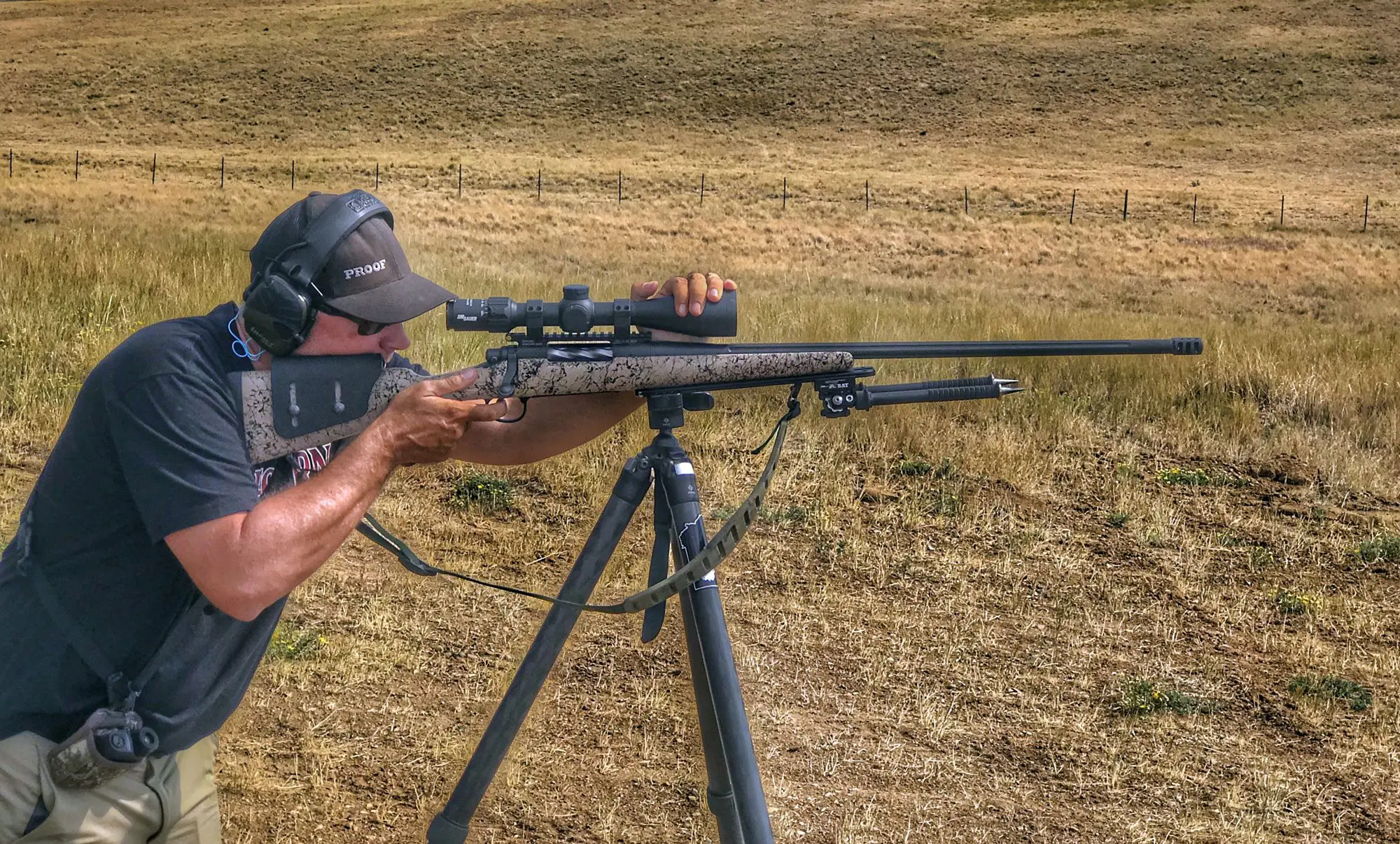 Darrin Cooper shooting a rifle with the Sig Sauer BDX riflescope.