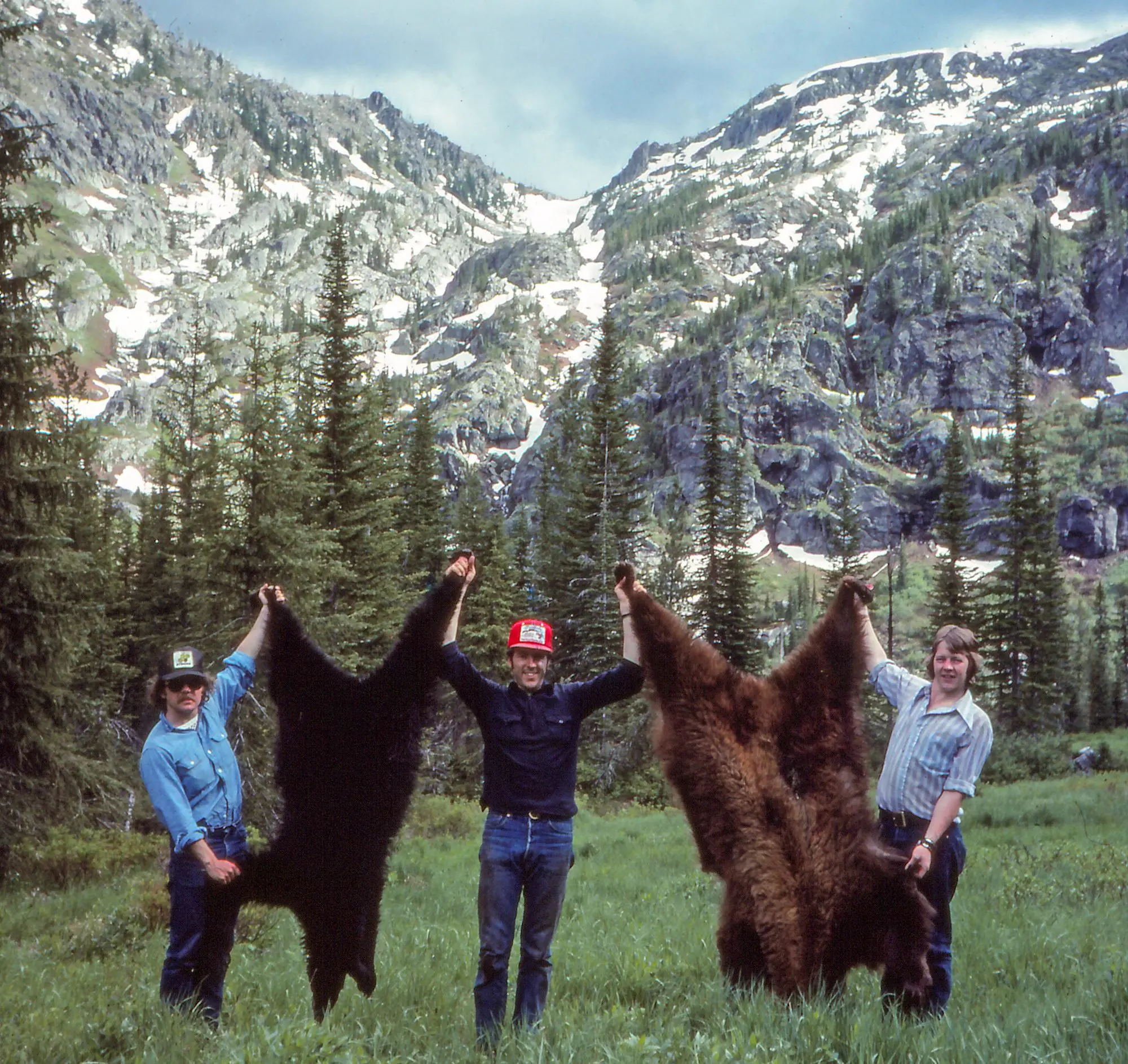 George Bettas and other hunters with successful spring bears.