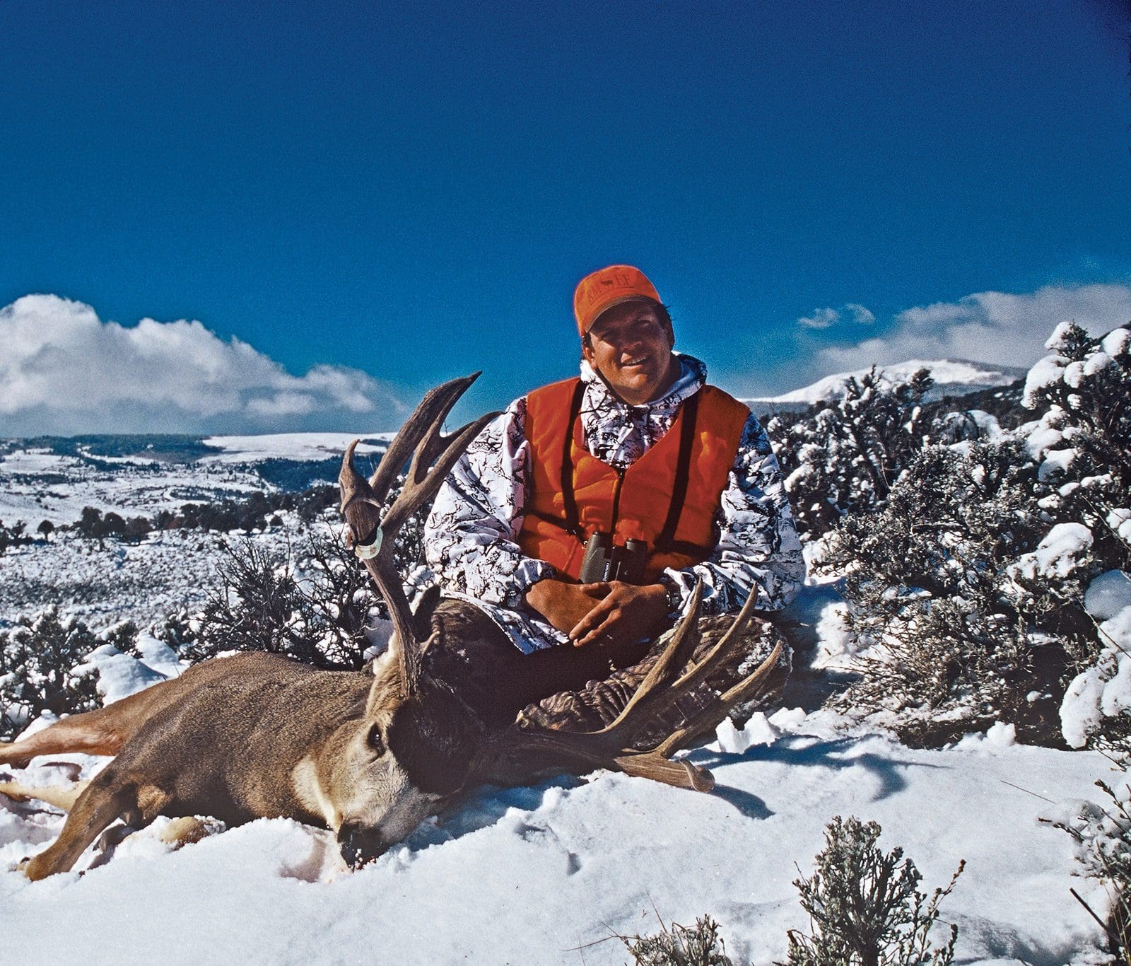 Mike Duplan mule deer hunting