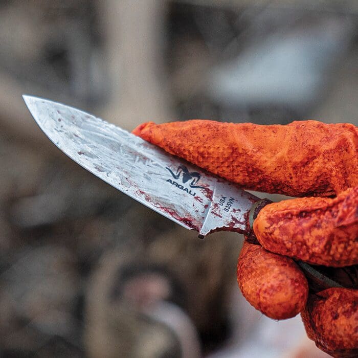 Argali Serac: An ideal lightweight backcountry knife